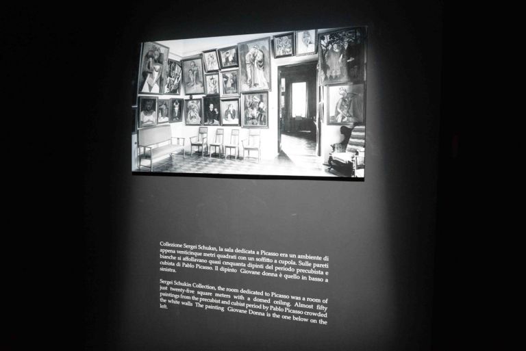 Pablo Picasso. Giovane donna, 1909. Exhibition view at Rhinoceros Gallery, Roma 2022. Photo Carlo Bellincampi