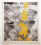 Rä Di Martino, Allunati #19, 2021, foglia d'oro e pigmento su carta cotone su alluminio, 118x134 cm