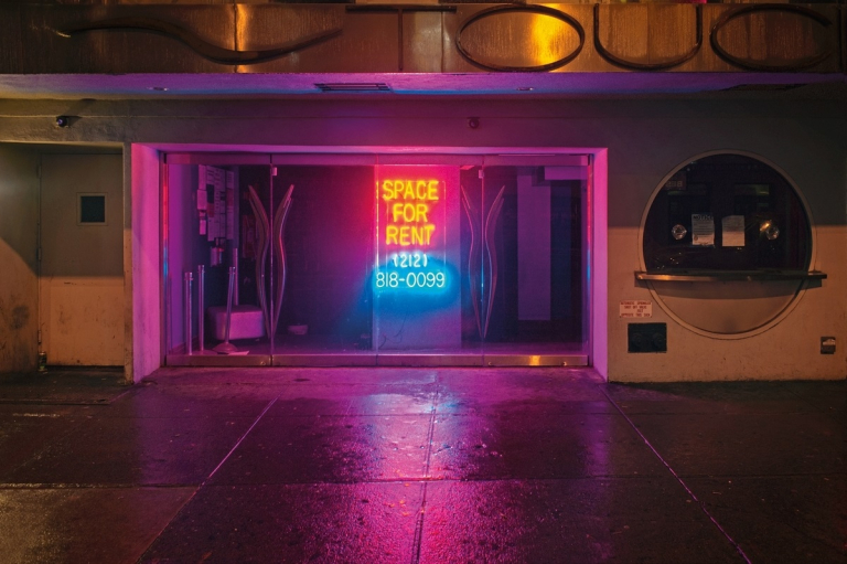 Space for Rent, New York City, 2015 © Lynn Saville. Courtesy Alessia Paladini Gallery