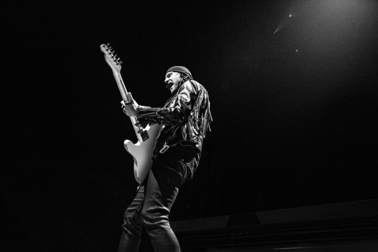 The Edge, U2 © Peter Rowen
