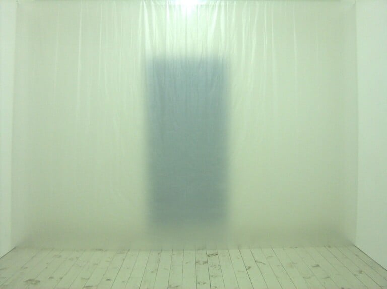 Antonio Scaccabarozzi, Ambiente. Installation view at Sleeper Gallery, Edimburgo 2004