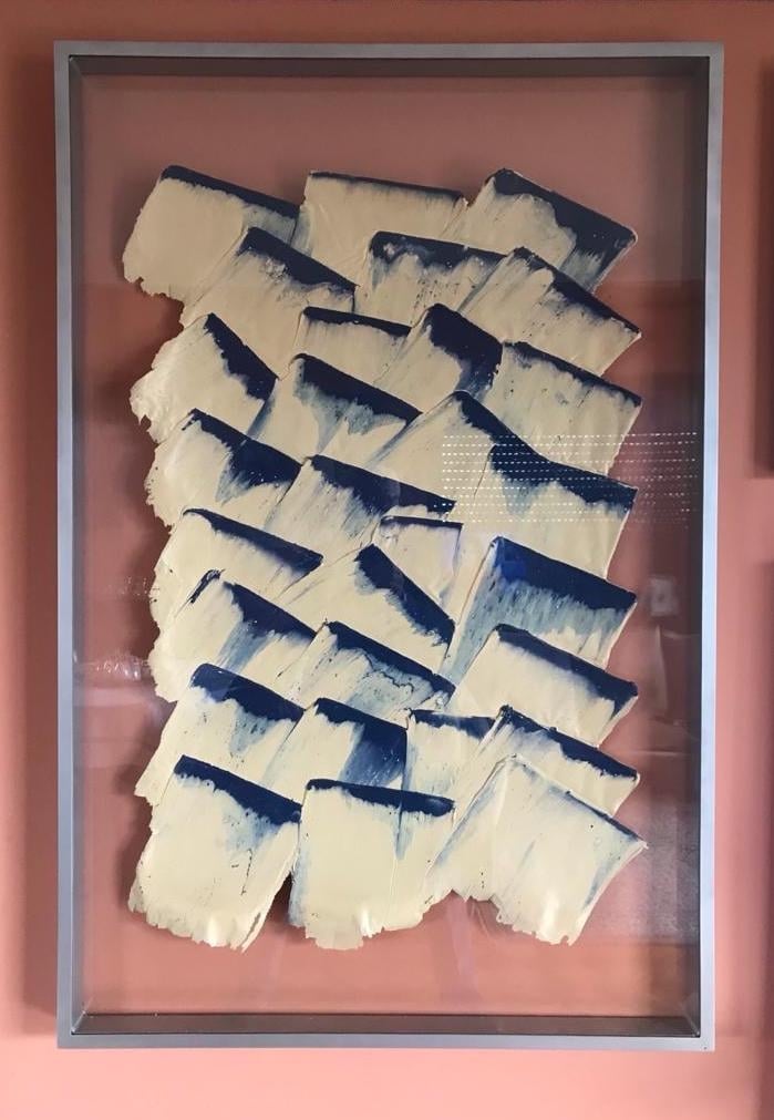 Antonio Scaccabarozzi, Essenziale con ombre pittoriche, 1991, acrilico e mastice rinforzati, 67x98,5 cm. Collezione privata
