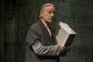 Intervista a Leo Gullotta, sul palcoscenico con il capolavoro di Melville