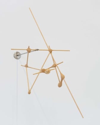 Eva Löfdahl, Scaffolds of the Mind I, 2022, mixed media, 80x45x64 cm. Courtesy the artist & VEDA, Firenze