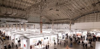 Expo Chicago 2022. Image courtesy of Expo Chicago. Photo Justin Barbin