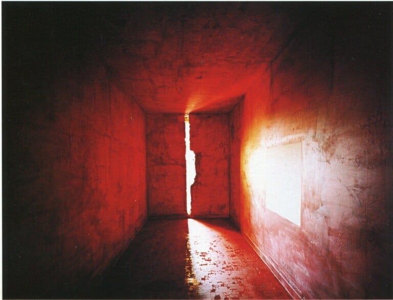 Georges Rousse, Embrasure VI, 1987, cybachrome su alluminio © Georges Rousse