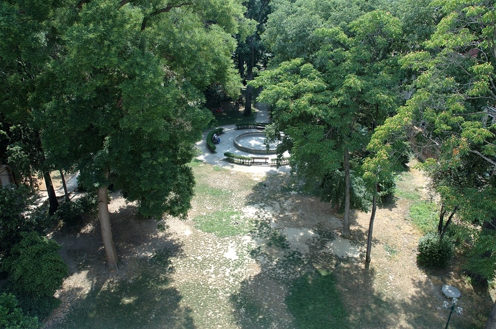 Il parco pubblico di Palazzo Savorgnan a Venezia