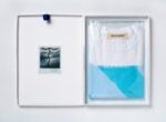 Le polaroid e T shirt Rue Saffi di Diango Hernández in edizione limitata