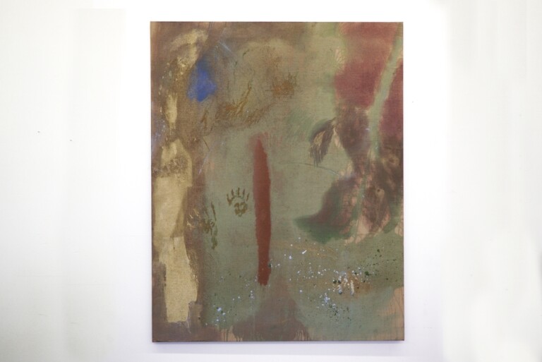 Leonardo Pellicanò, Leave no trace, 2020, acrilico, polvere di rame e ottone su tela grezza, 150x190 cm. Courtesy l’artista