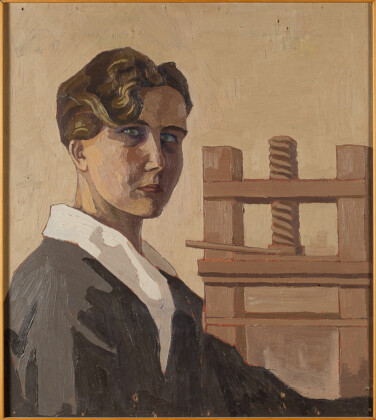 Maria Quilici Buzzacchi, Autoritratto al torchio, 1926 ca., 45x40 cm, olio su tavola. Courtesy Archivio Mimì Quilici Buzzacchi, Roma