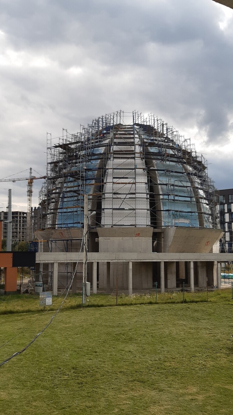 Mario Botta, Chiesa Divina Provvidenza, Leopoli, settembre 2021, Cantiere Rivestimento
