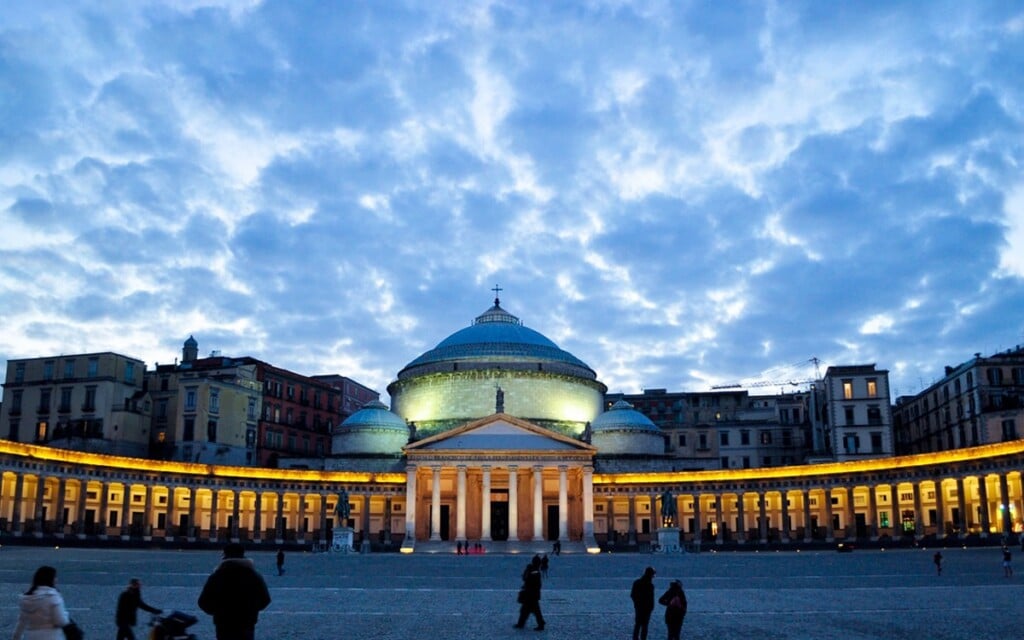 Miglioramenti e restauri per Piazza del Plebiscito a Napoli. E l’ipogeo diventa museo
