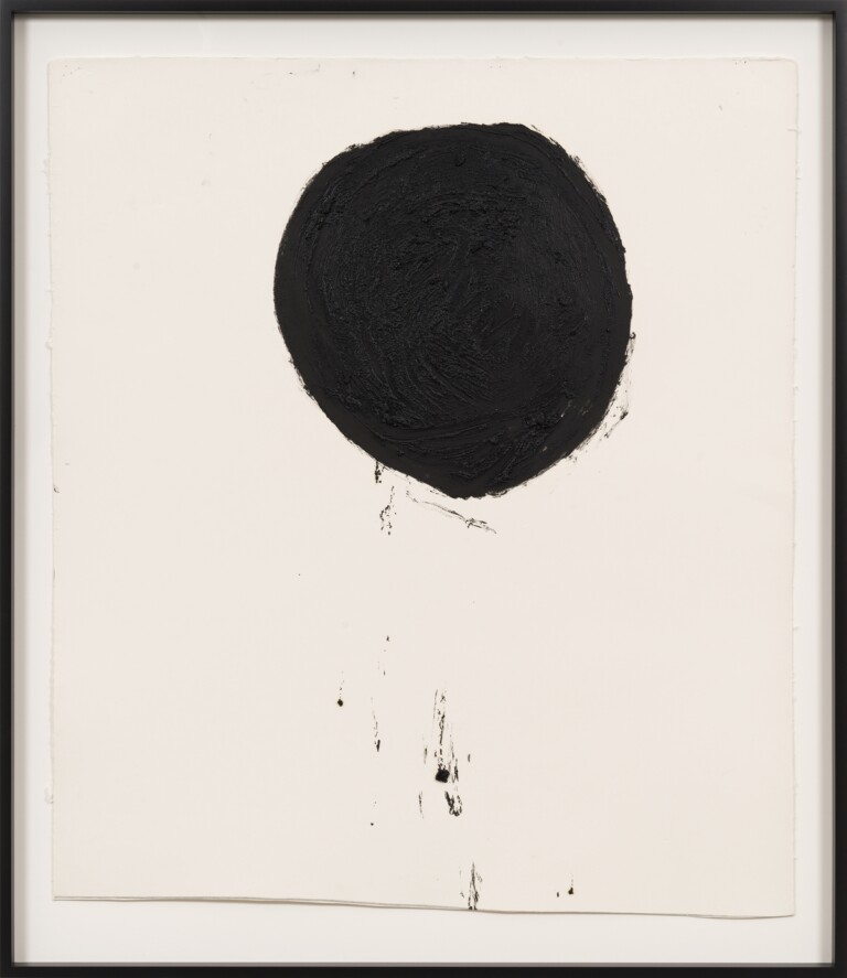 Richard Serra, Ball 10, 2021. Photo Rob McKeever. Courtesy of Cardi Gallery