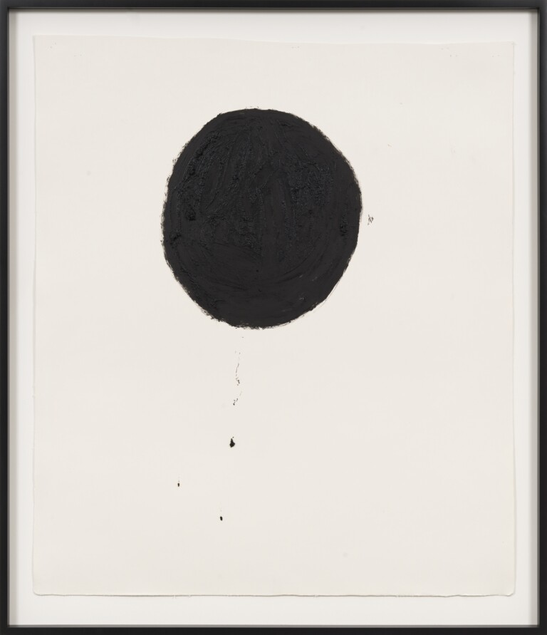 Richard Serra, Ball 30, 2021. Photo Rob McKeever. Courtesy of Cardi Gallery