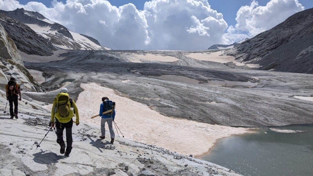 Il progetto artistico-scientifico che dà voce a un ghiacciaio in estinzione