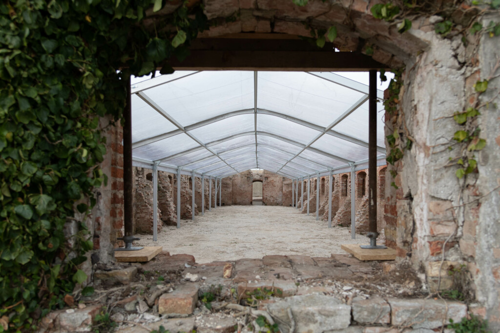 La Fondazione Sandretto all’Isola di San Giacomo a Venezia. Le foto