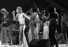26 luglio 1972, i Rolling Stones in concerto a Los Angeles, tappa finale dell’American Tour 1972. Photo Jim Garrett – NY Daily News