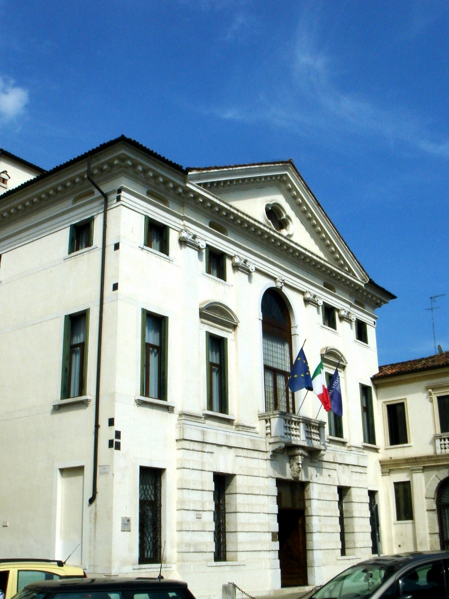 Palazzo Giacomelli 