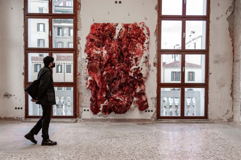 Anish Kapoor. Exhibition view at Gallerie dell'Accademia, Venezia 2022. Photo © Irene Fanizza