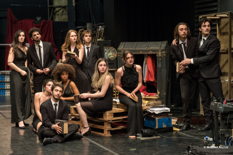 I diplomandi attori, Civica Scuola di Teatro Paolo Grassi ph Marina Alessi