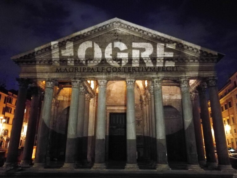 Hogre feat. LRNZ in solidarity with Lucha y Siesta #vendesiroma, 2019, subvertising intervention, Roma. Photo credits Hogre