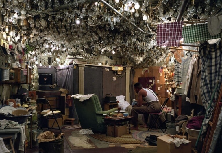 Jeff Wall after “Invisible Man” by Ralph Elison, the Prologue, 1999 2001. Courtesy dell’artista