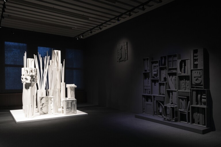 Louise Nevelson. Persistence. Exhibition view at Procuratie Vecchie, Venezia 2022. Photo Lorenzo Palmieri