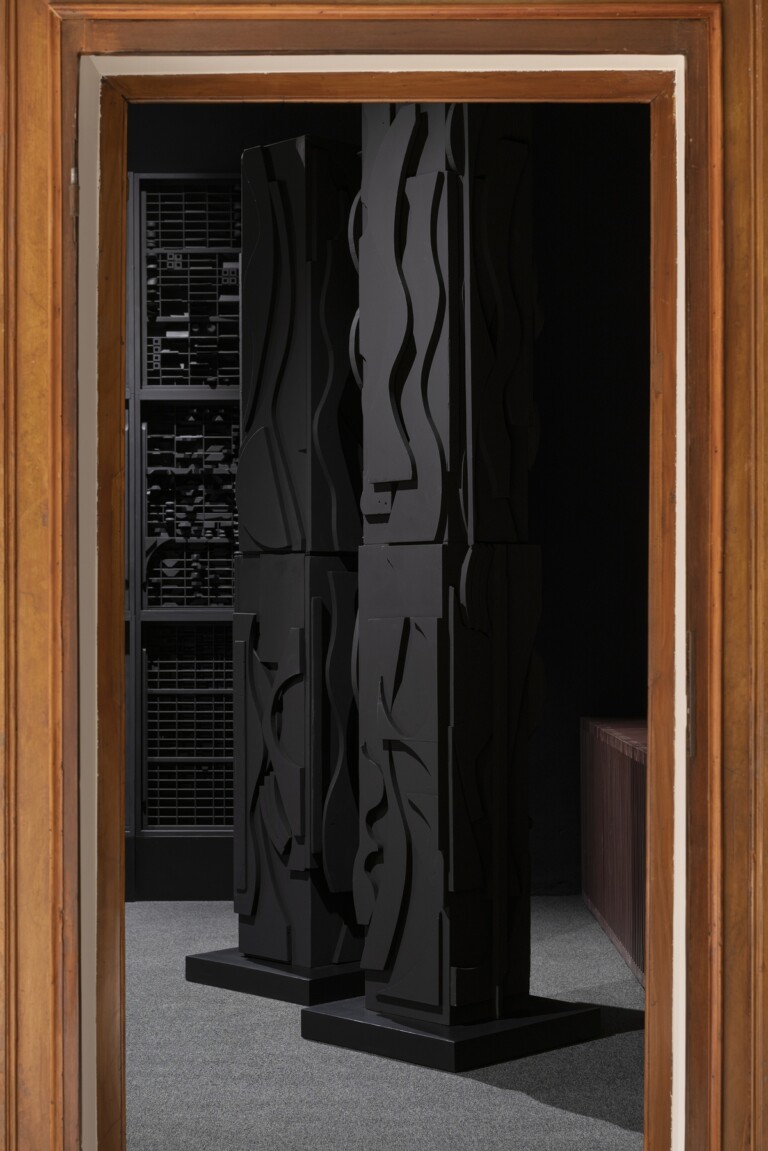 La mostra di Louise Nevelson a Venezia