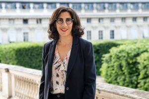 Rima Abdul Malak. Ecco chi è la nuova ministra della Cultura francese