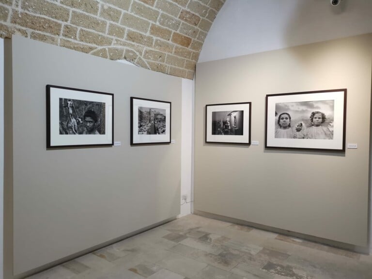 Sebastiao Salgado, Exhibition view al Castello Aragonese, Otranto