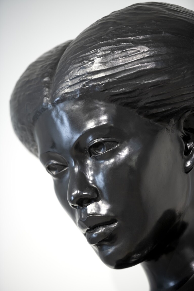 Simone Leigh, Sharifa, 2022, dettaglio, bronzo, 283.2 x 103.5 x 102.9 cm. Courtesy the artist & Matthew Marks Gallery. Photo Timothy Schenck © Simone Leigh