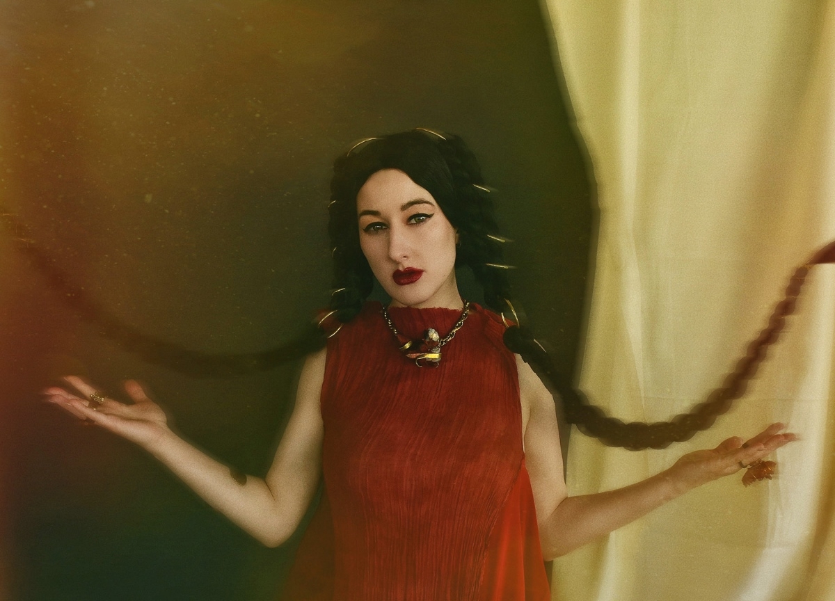 Zola Jesus. Photo Shervin Lainez