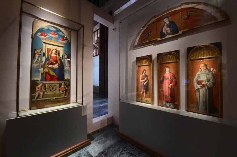 Gallerie d'Italia Napoli allestimento Restituzioni