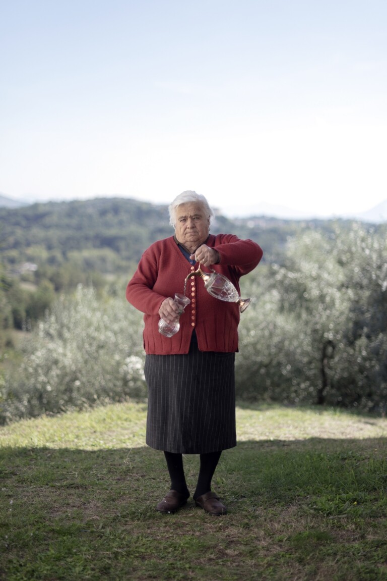 Anna Luna Astolfi, dalla serie VIA. 14. Temperanza