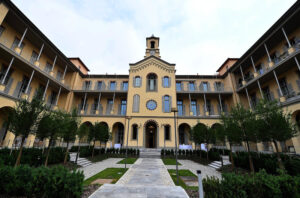 A Milano Michele De Lucchi trasforma un convento abbandonato. C’è anche la nuova Fondazione Elpis