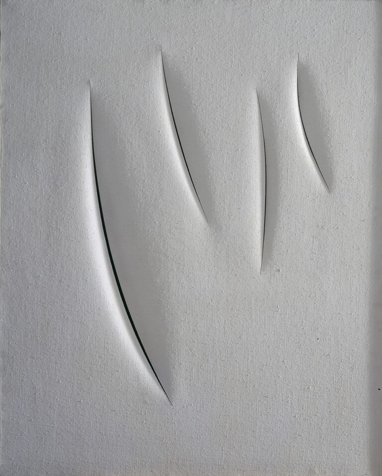 Lucio Fontana, Concetto spaziale. Attese, 1961, idropittura su tela, 100x84 cm. Collezione Barilla di Arte Moderna, Parma
