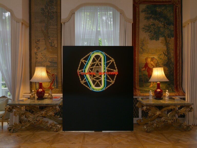 Marinella Senatore, I Contain Multitudes, 2022, LED bulbs and LED flex on a wooden structure, 110 x 180 cm. Installation view at Embassy of Italy in London, 2022. Photo Todd-White Art Photography. Courtesy the Artist & Mazzoleni, London-Torino