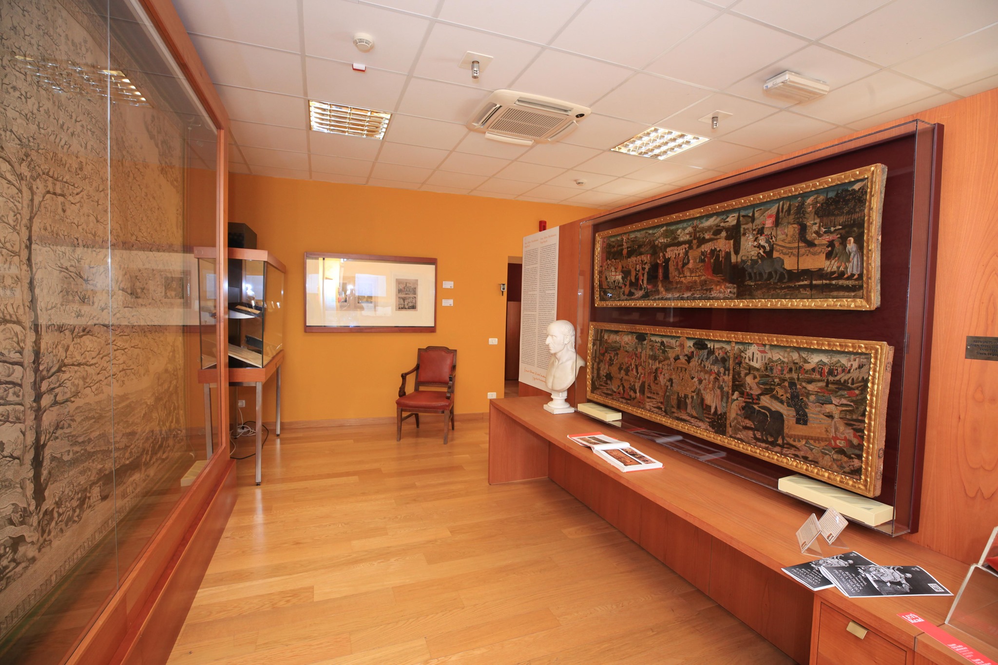 Museo Petrarchesco Piccolomineo, Trieste