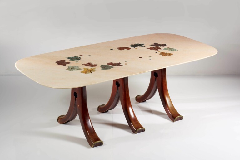 Osvaldo Borsani, Dining table, modello 6343. Courtesy Sotheby's