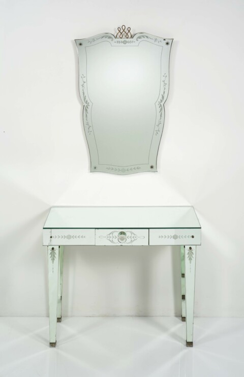 Pietro Chiesa, Console and Mirror, circa 1931, est.€8,000-12,000