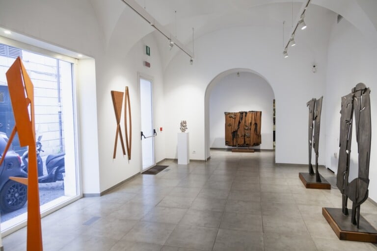Pietro Consagra. Scultura in relazione. Exhibition view at Galleria Mucciaccia, Roma 2022. Photo Angela Scamarcio