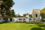 Airbnb Heritage Tour Spain. Exterior Photo Credit Claudia Zalla