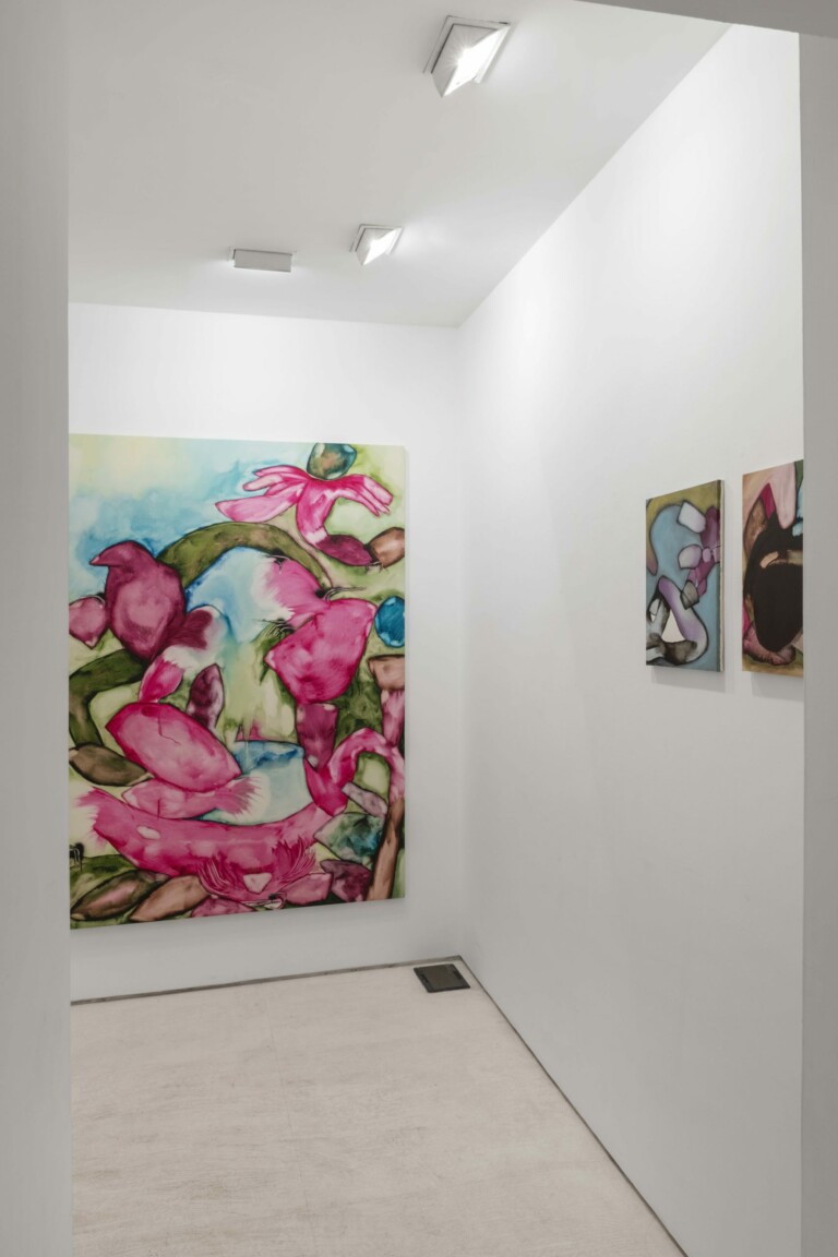 Caterina Silva, Il più crudele dei mesi, 2022, installation view at Galleria Valentina Bonomo, Roma. Photo Andrea Veneri
