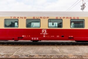 FS Italiane e Accademia Santa Cecilia: musica classica nelle stazioni dei treni del Sud Italia