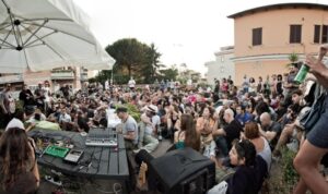 Half Die, il festival più cool di Roma: musica sperimentale su una terrazza privata