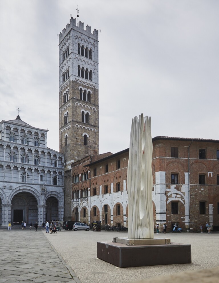 Il risveglio della Natura, Pablo Atchugarry a Lucca