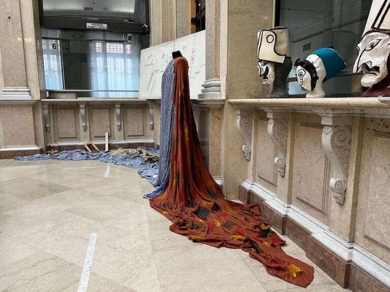 Maria Signorelli, Una favola per Klee, 1983, installation view at Palazzo della Banca d’Italia, Macerata 2022. Photo Andrea Chemelli