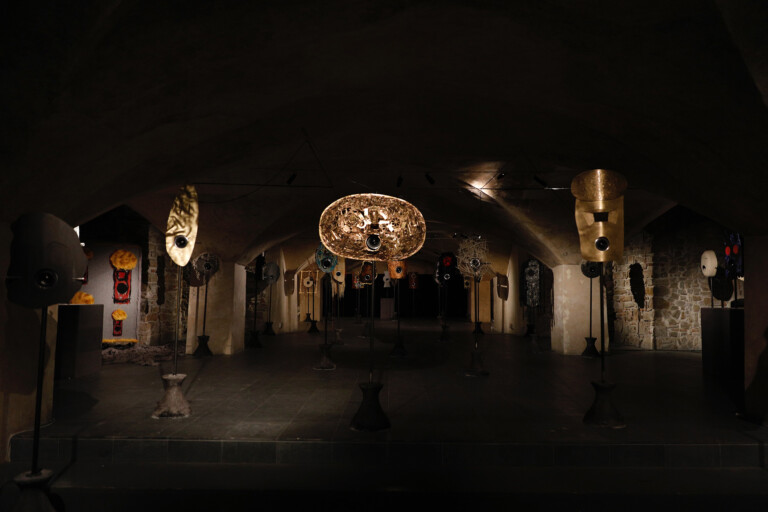 Nephilìm, mostra personale composta da 60 sculture sonore 'Singing Masks' Museo Marino Marini, Firenze, Italia. 5 ottobre 2019 - 30 dicembre 2019 © Ph Massimo Pacifico 2019, picture courtesy of the artist