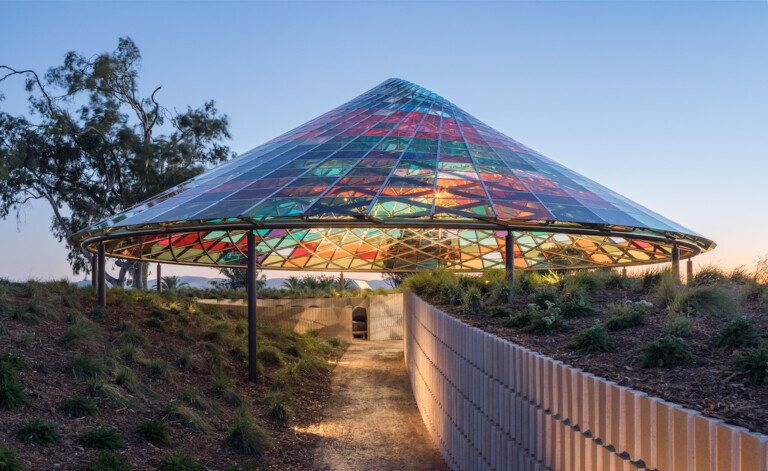 © Vertical Panorama Pavilion at the Donum Estate, 2022, Studio Other Spaces – Olafur Eliasson and Sebastian Behmann – Photo: Adam Potts