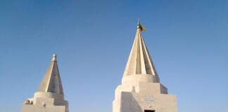 I santuari di Kure Rawal e Pir Hasne Laka a Khoshaba
